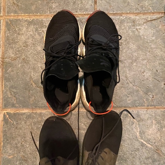 Sneakers Bundle - Picture 2 of 16